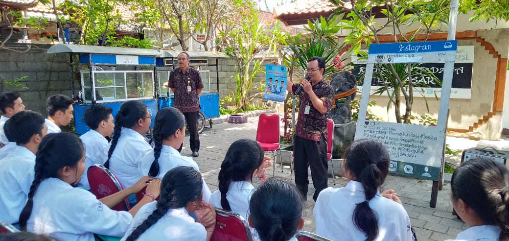 Sosialisasi hari ke 2 , kesehatan mental & memperkenalkan rumah berdaya kepada siswa siswi SMA NEGER