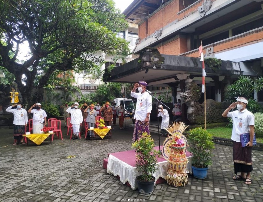 Apel Memperingati Hari Pahlawan ke-76