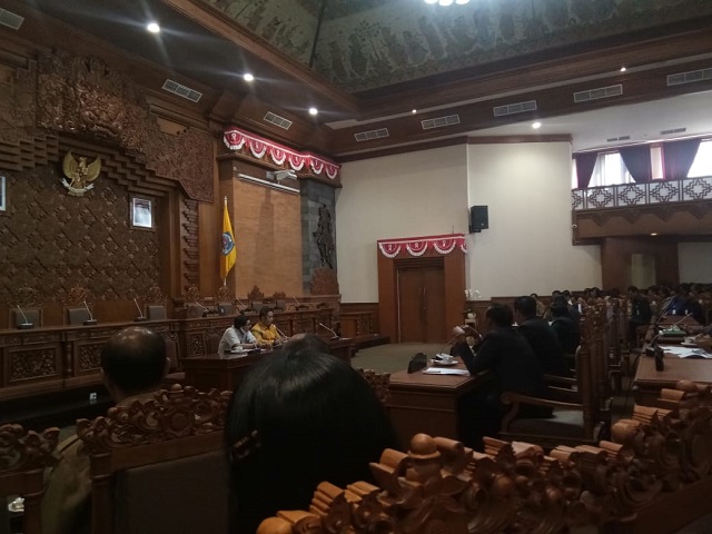 Rapat Pembahasan Rancangan Peraturan Daerah Kota Denpasar