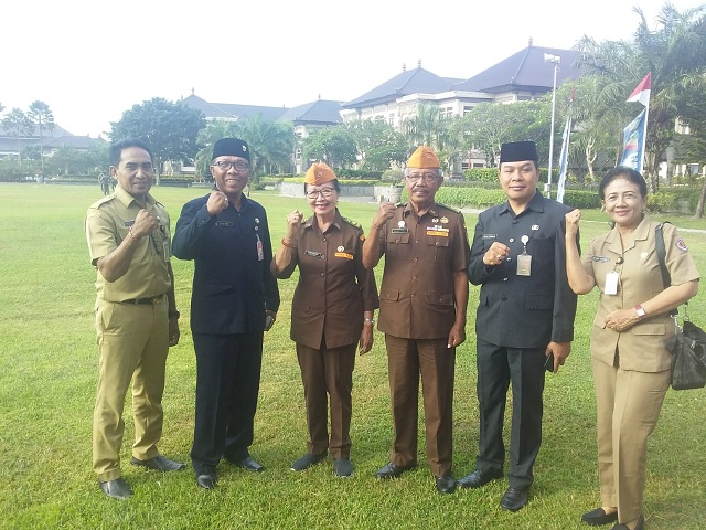 Apel Penyerahan Pataka Pahlawan I Gst Ngurah Rai